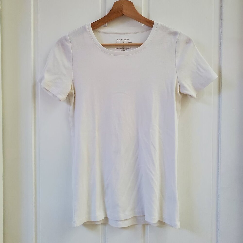 EUC Sonoma Life + Style White Everyday Tee - Size M